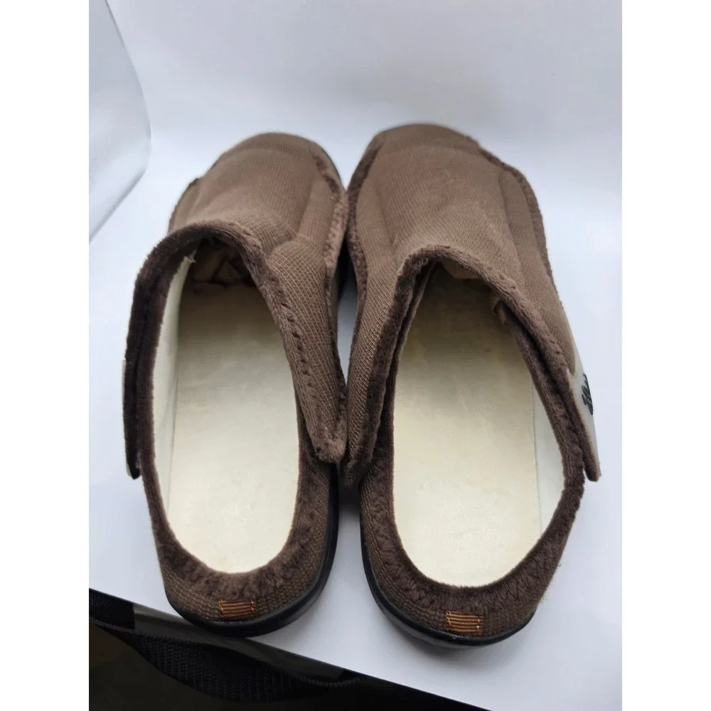 Brown Waffle Knit Adjustable Strap Slippers Mules Faux Fur Lined Size 43 10-10.5